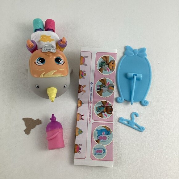 Cry Babies Magic Tears Mini Doll Narvie Narwhal Animal Bottle Hanger IMC Toys - Picture 6 of 6